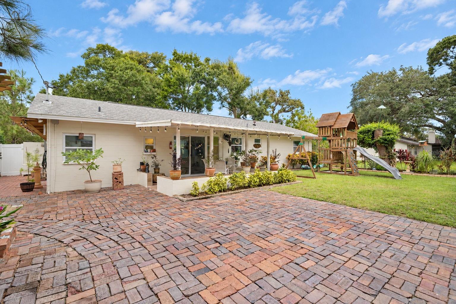 3219 46TH STREET N, St Petersburg, FL 33713