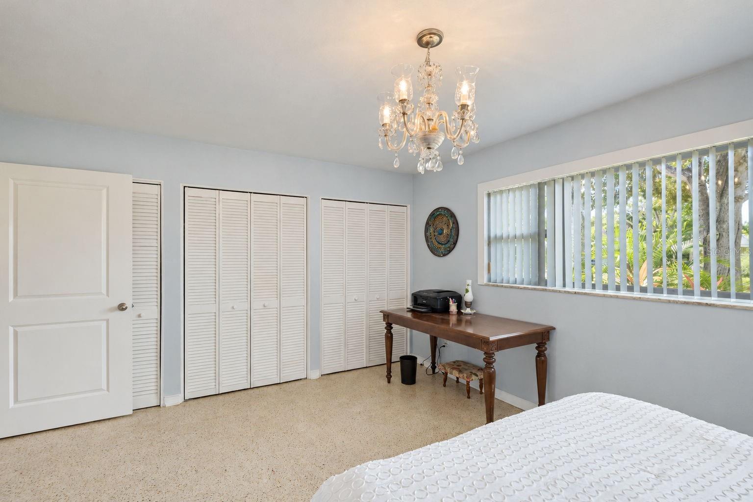 3219 46TH STREET N, St Petersburg, FL 33713