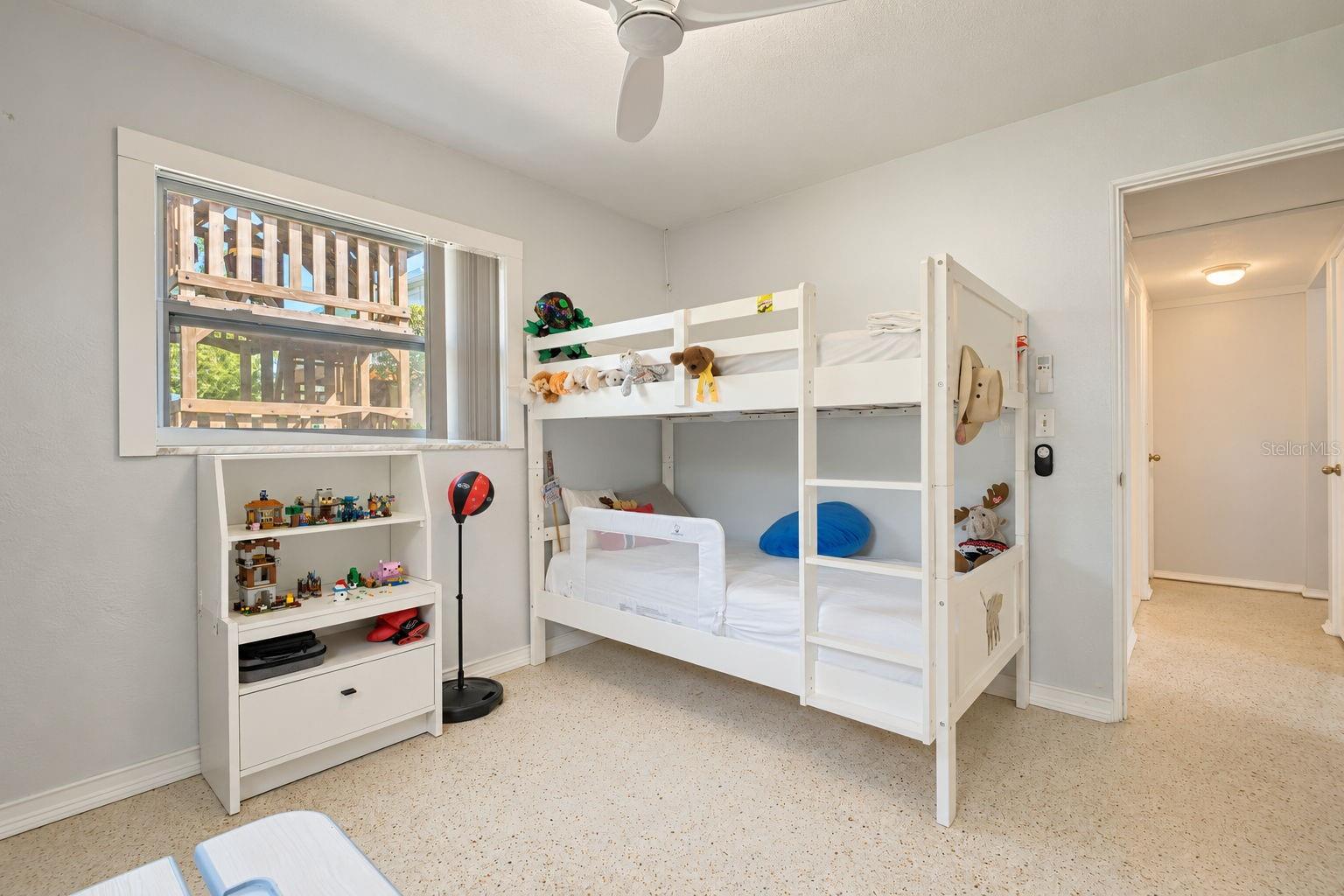 3219 46TH STREET N, St Petersburg, FL 33713
