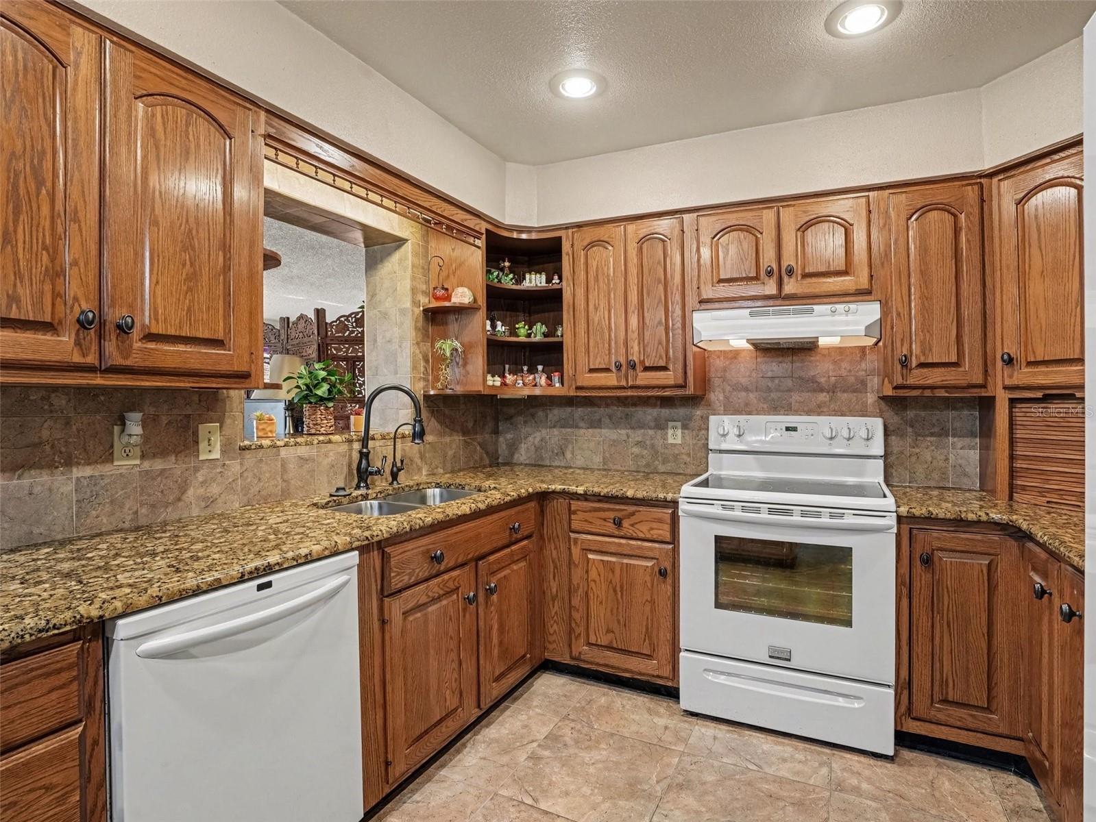 1208 PLEASANT PLACE, Lakeland, FL 33801