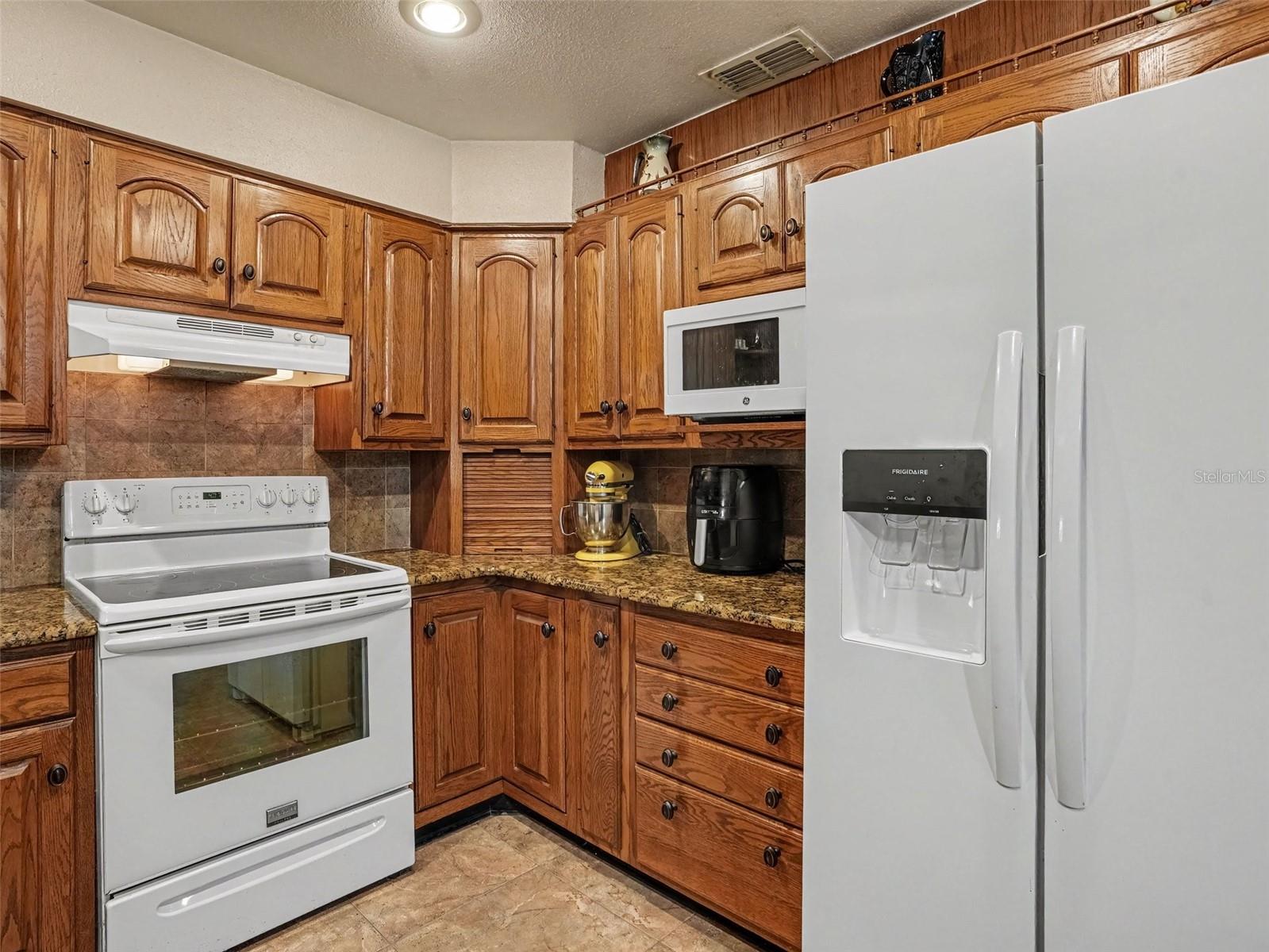1208 PLEASANT PLACE, Lakeland, FL 33801