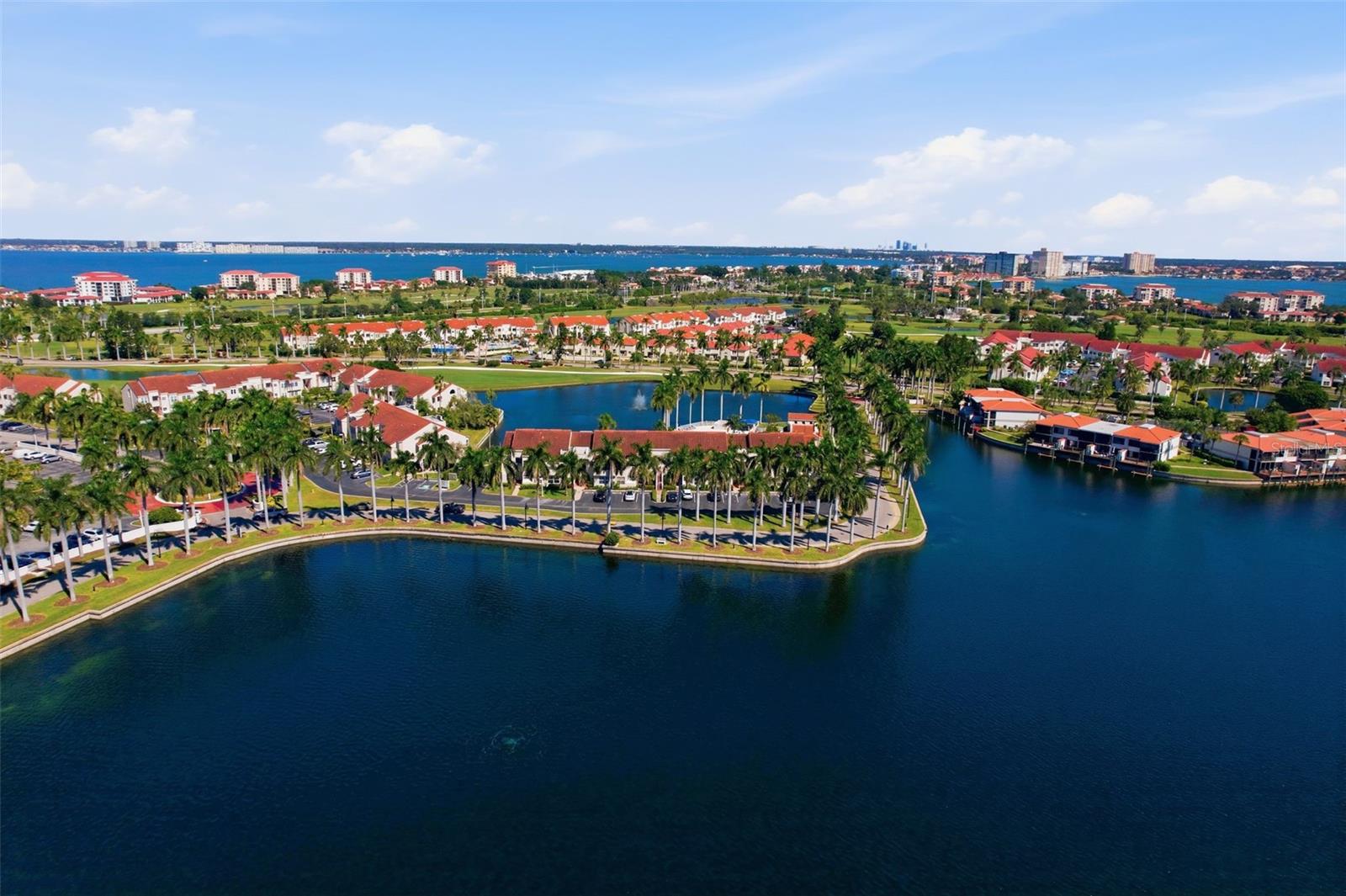 6100 BAHIA DEL MAR CIRCLE, #204, St Petersburg, FL 33715