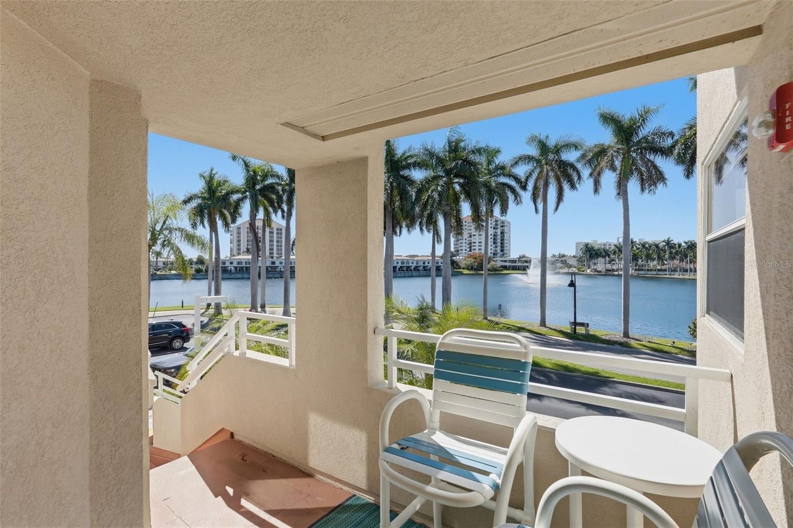 6100 BAHIA DEL MAR CIRCLE, #204, St Petersburg, FL 33715