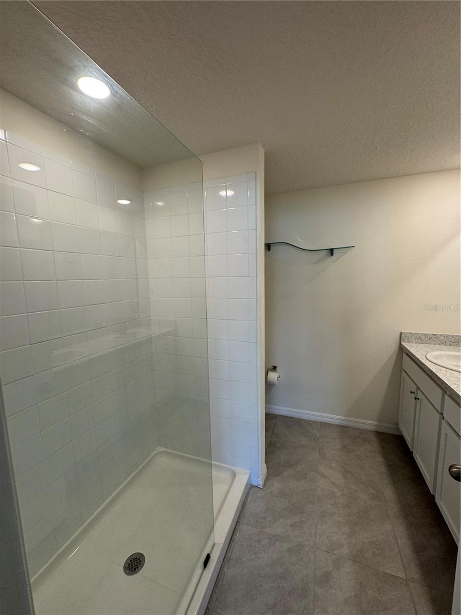 5586 LOGAN CAVE AVENUE, Wimauma, FL 33598