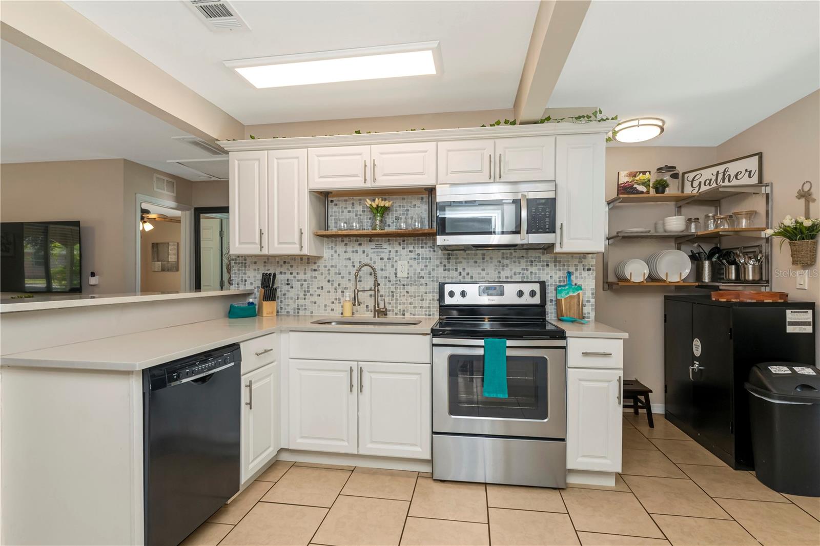 2326 44TH STREET S, St Petersburg, FL 33711 2326 44TH STREET S, St Petersburg, FL 33711