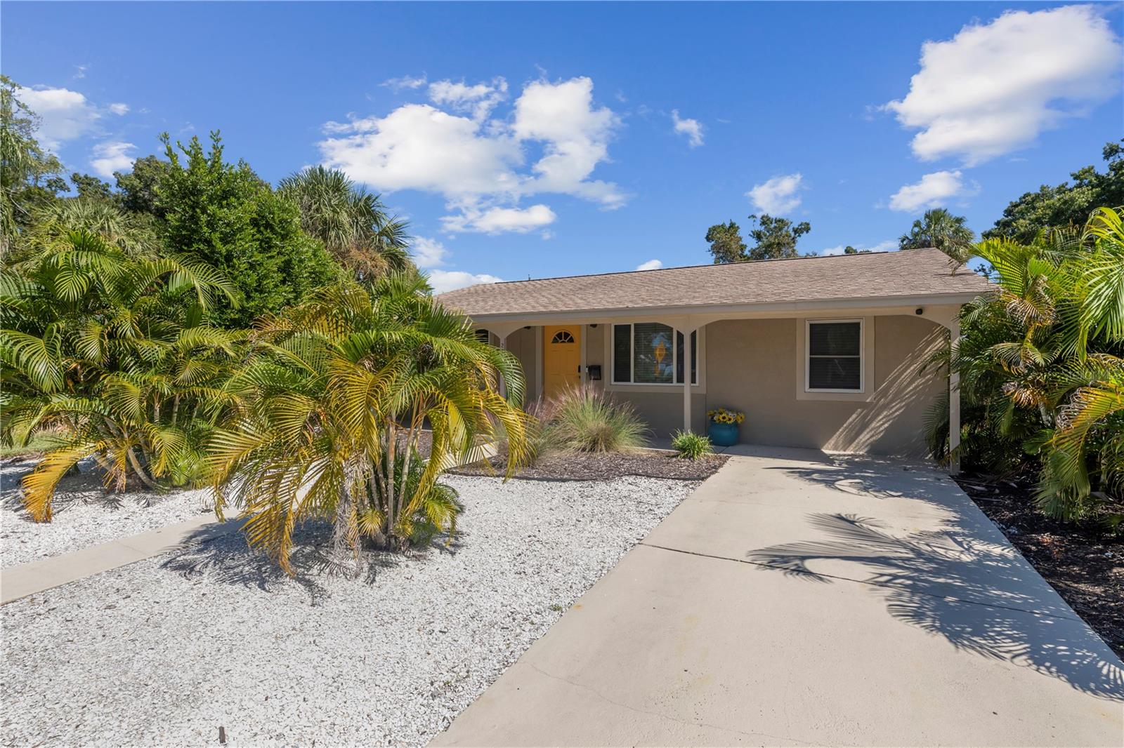 2326 44TH STREET S, St Petersburg, FL 33711 2326 44TH STREET S, St Petersburg, FL 33711