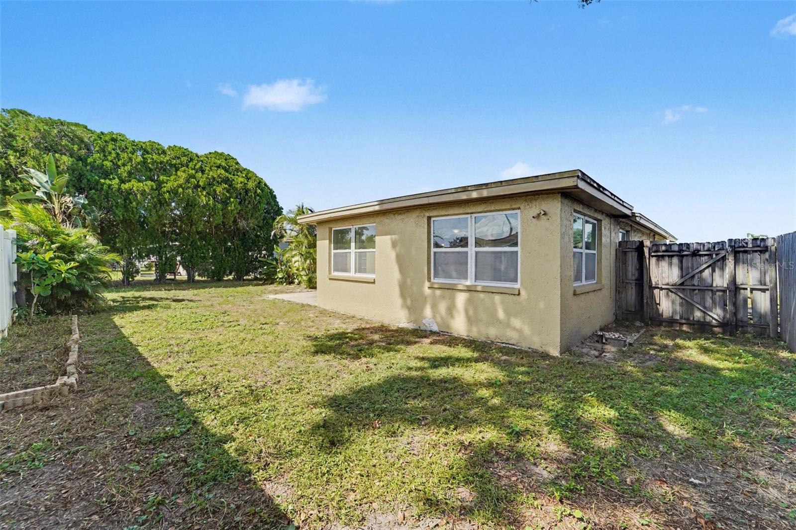 5632 FESTIVO DRIVE, Holiday, FL 34690