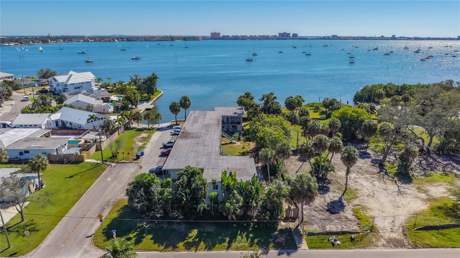 4902 31ST AVENUE S, #101, Gulfport, FL 33707