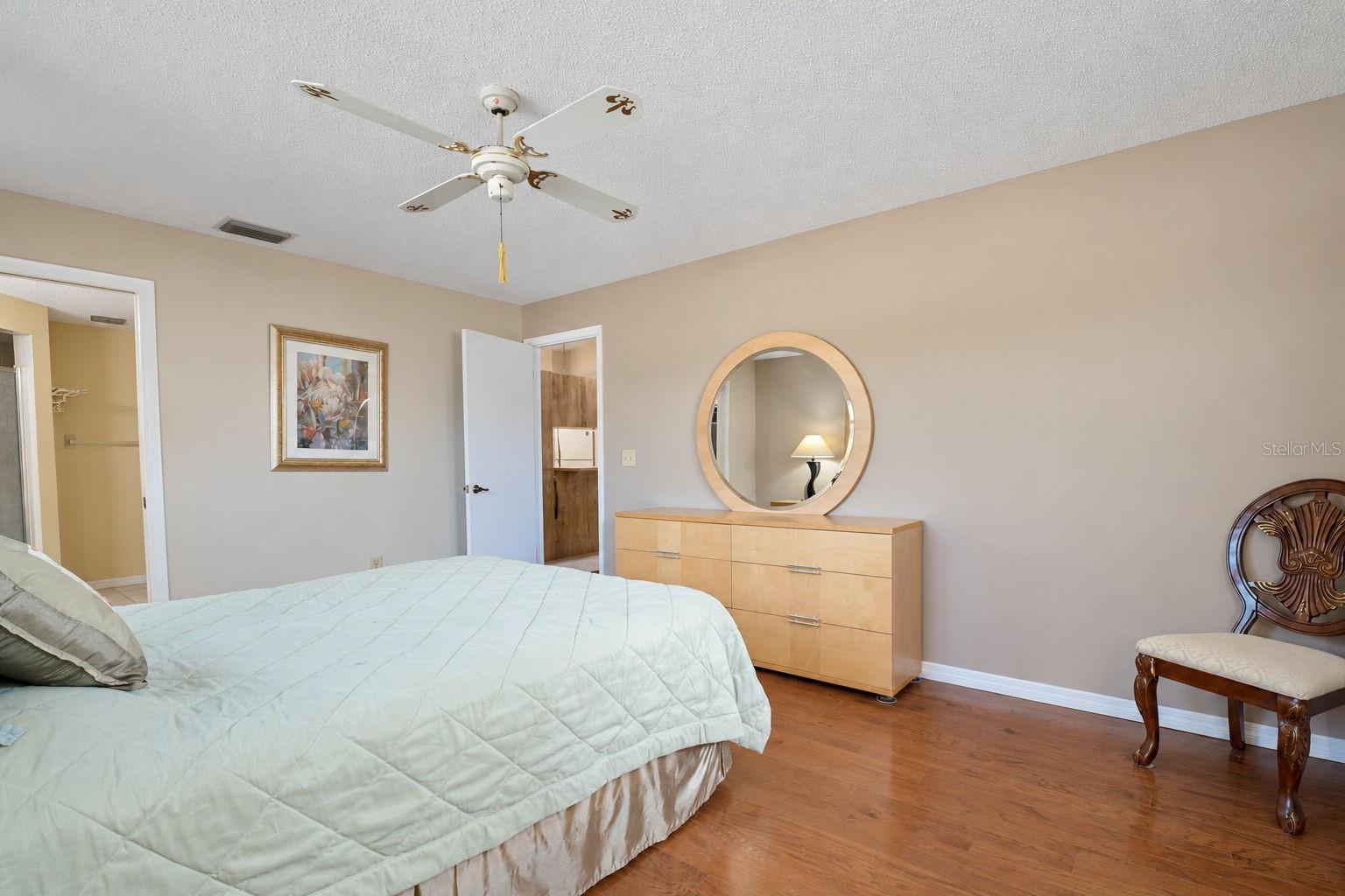 2187 NIMITZ DRIVE, #2187, Dunedin, FL 34698