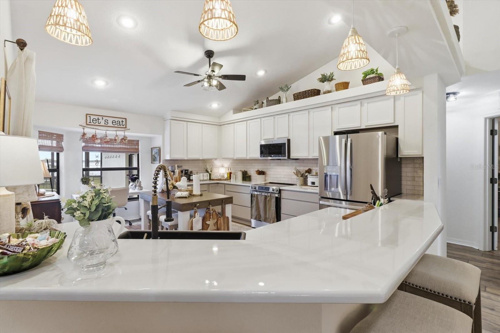 6459 W RIVERBEND ROAD, Dunnellon, FL 34433