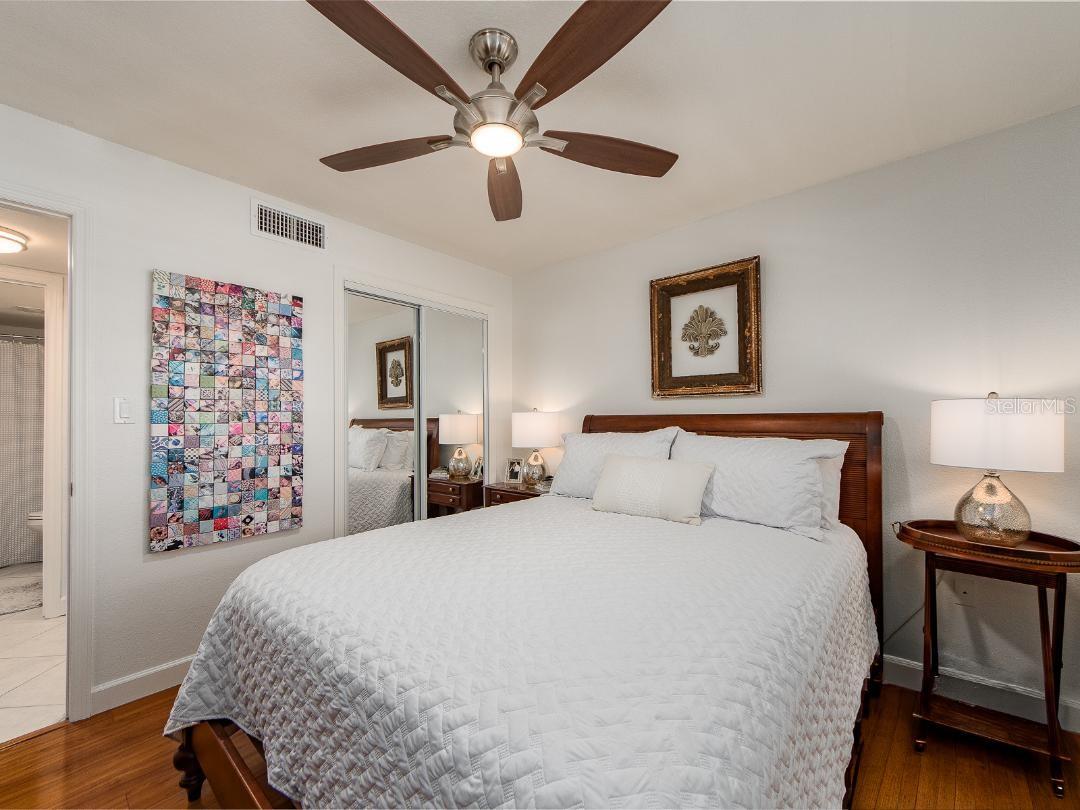 205 DOLPHIN POINT, #6, Clearwater, FL 33767