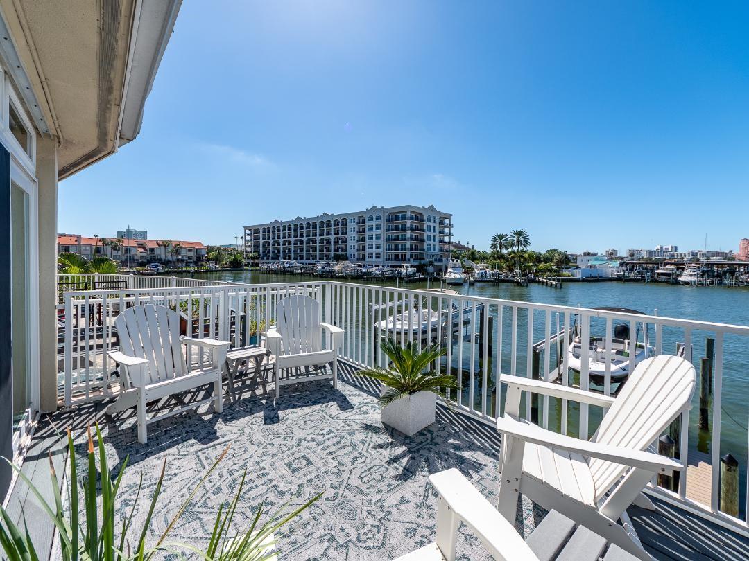 205 DOLPHIN POINT, #6, Clearwater, FL 33767