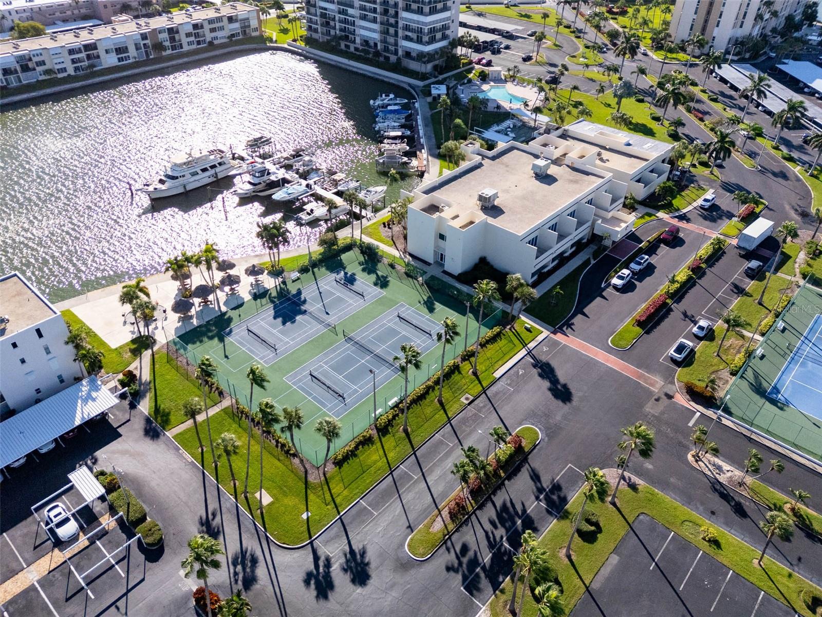 7300 SUN ISLAND DRIVE S, #1501, South Pasadena, FL 33707
