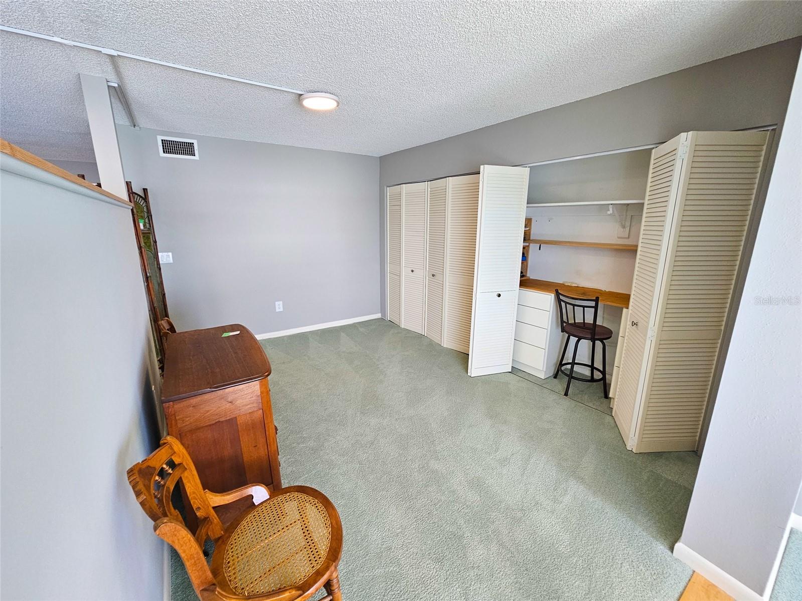 5980 SHORE BOULEVARD S, #1006, Gulfport, FL 33707