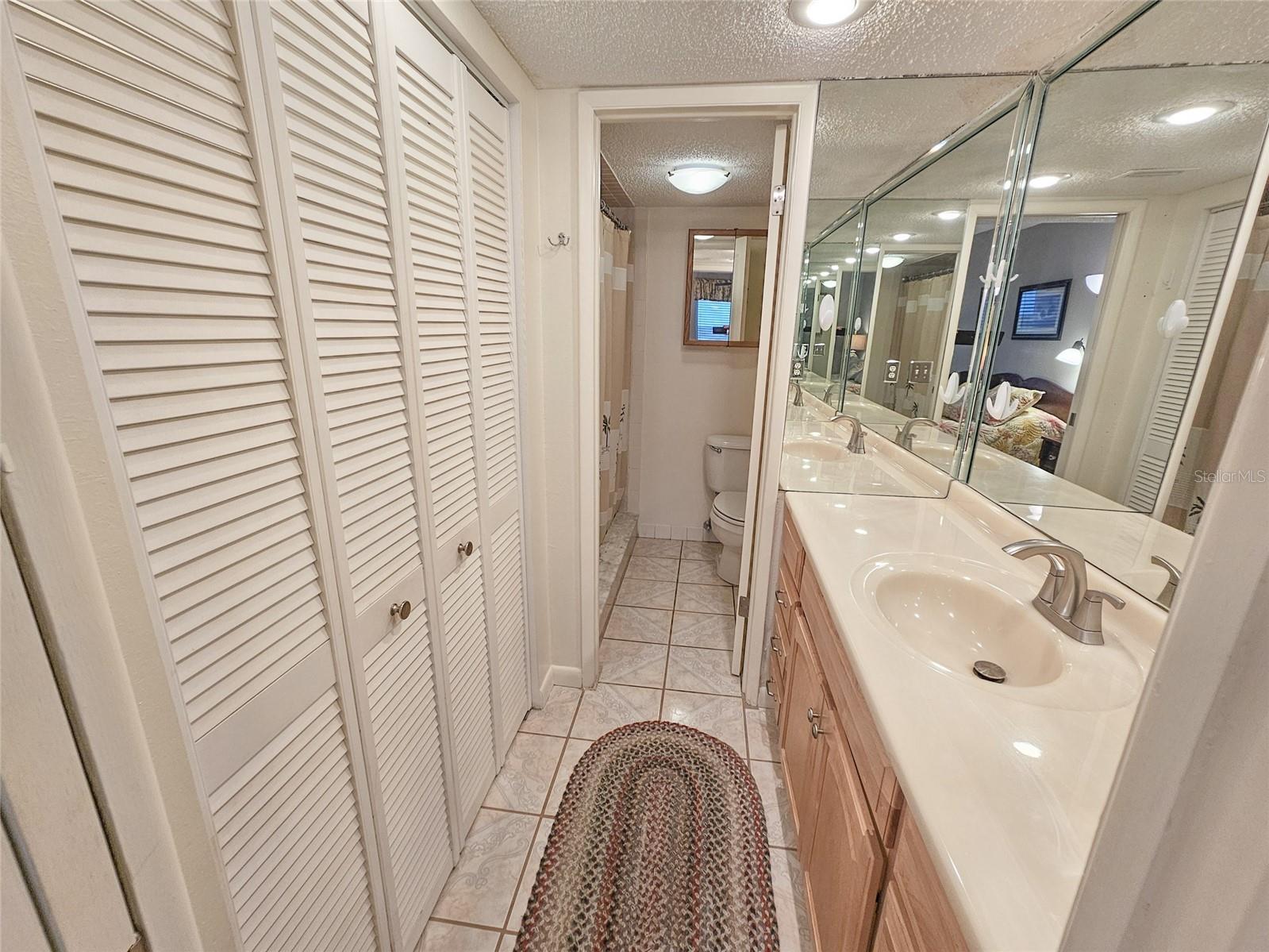 5980 SHORE BOULEVARD S, #1006, Gulfport, FL 33707