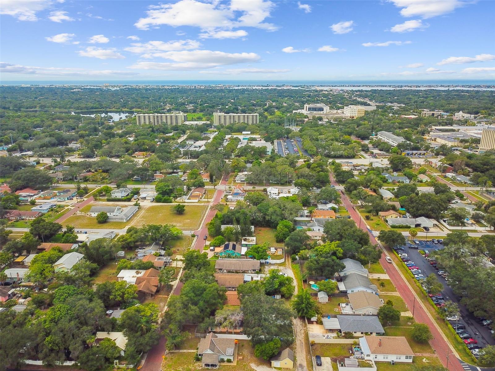 504 5TH AVENUE SW, Largo, FL 33770