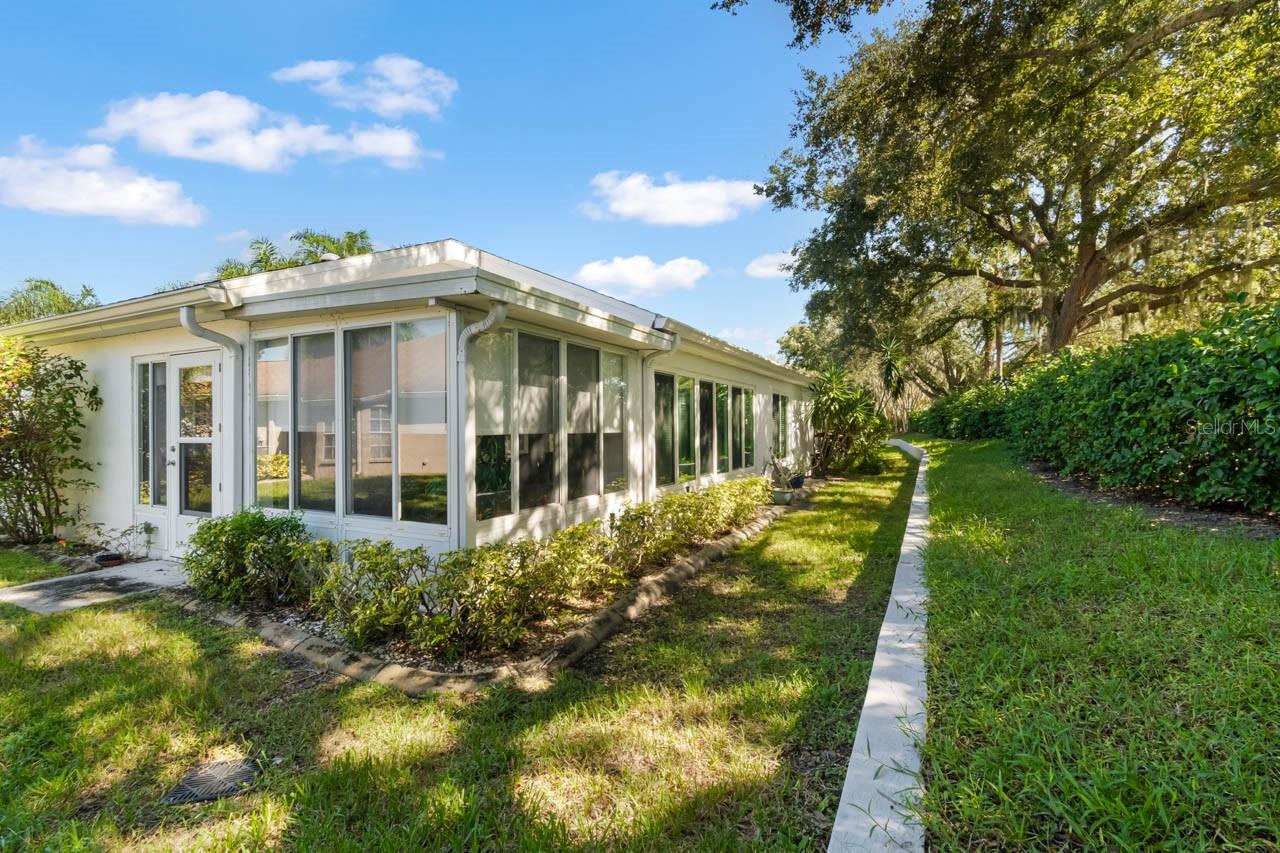 1122 MCDANIEL STREET, #1122, Sun City Center, FL 33573
