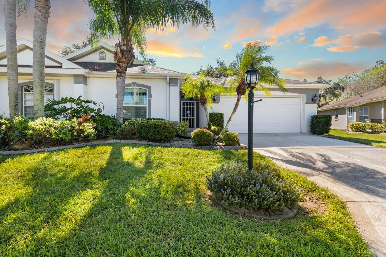 1122 MCDANIEL STREET, #1122, Sun City Center, FL 33573