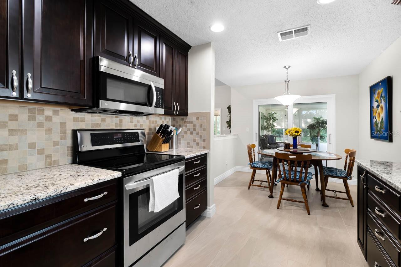 1122 MCDANIEL STREET, #1122, Sun City Center, FL 33573
