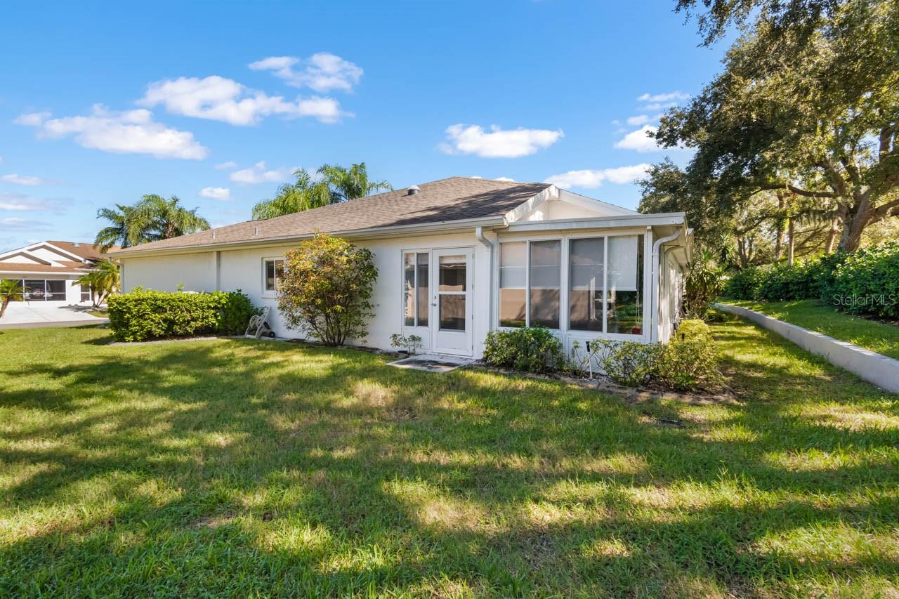 1122 MCDANIEL STREET, #1122, Sun City Center, FL 33573