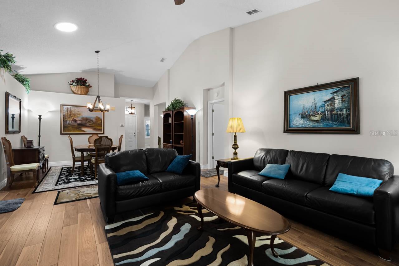 1122 MCDANIEL STREET, #1122, Sun City Center, FL 33573