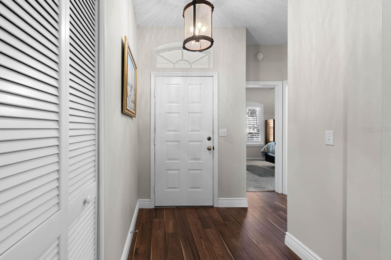 1122 MCDANIEL STREET, #1122, Sun City Center, FL 33573