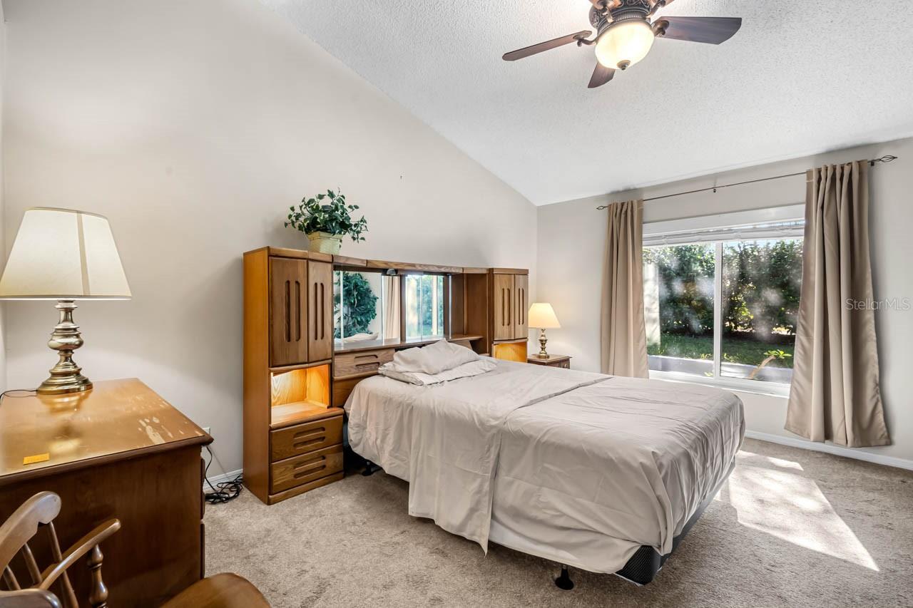 1122 MCDANIEL STREET, #1122, Sun City Center, FL 33573