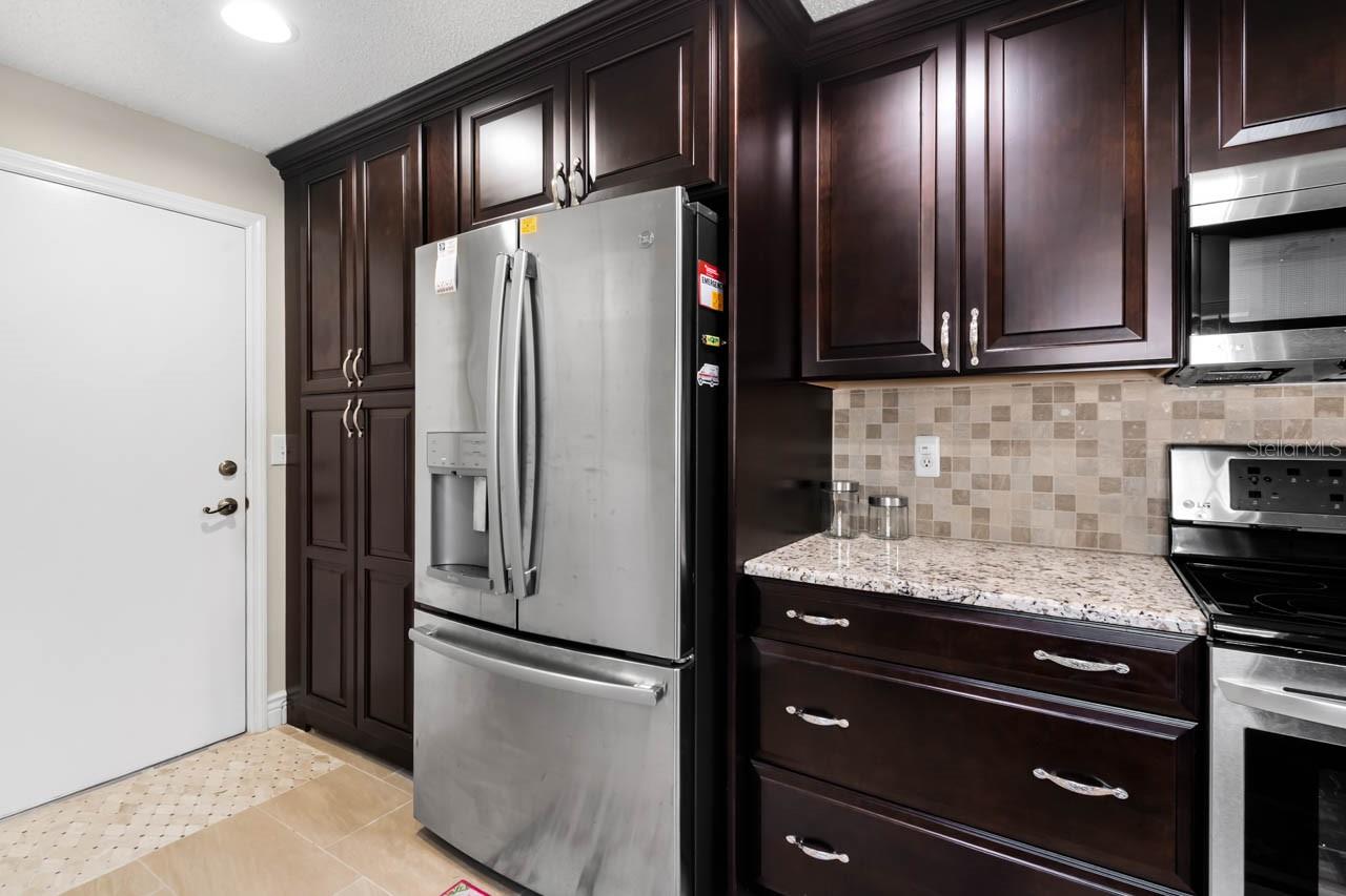 1122 MCDANIEL STREET, #1122, Sun City Center, FL 33573