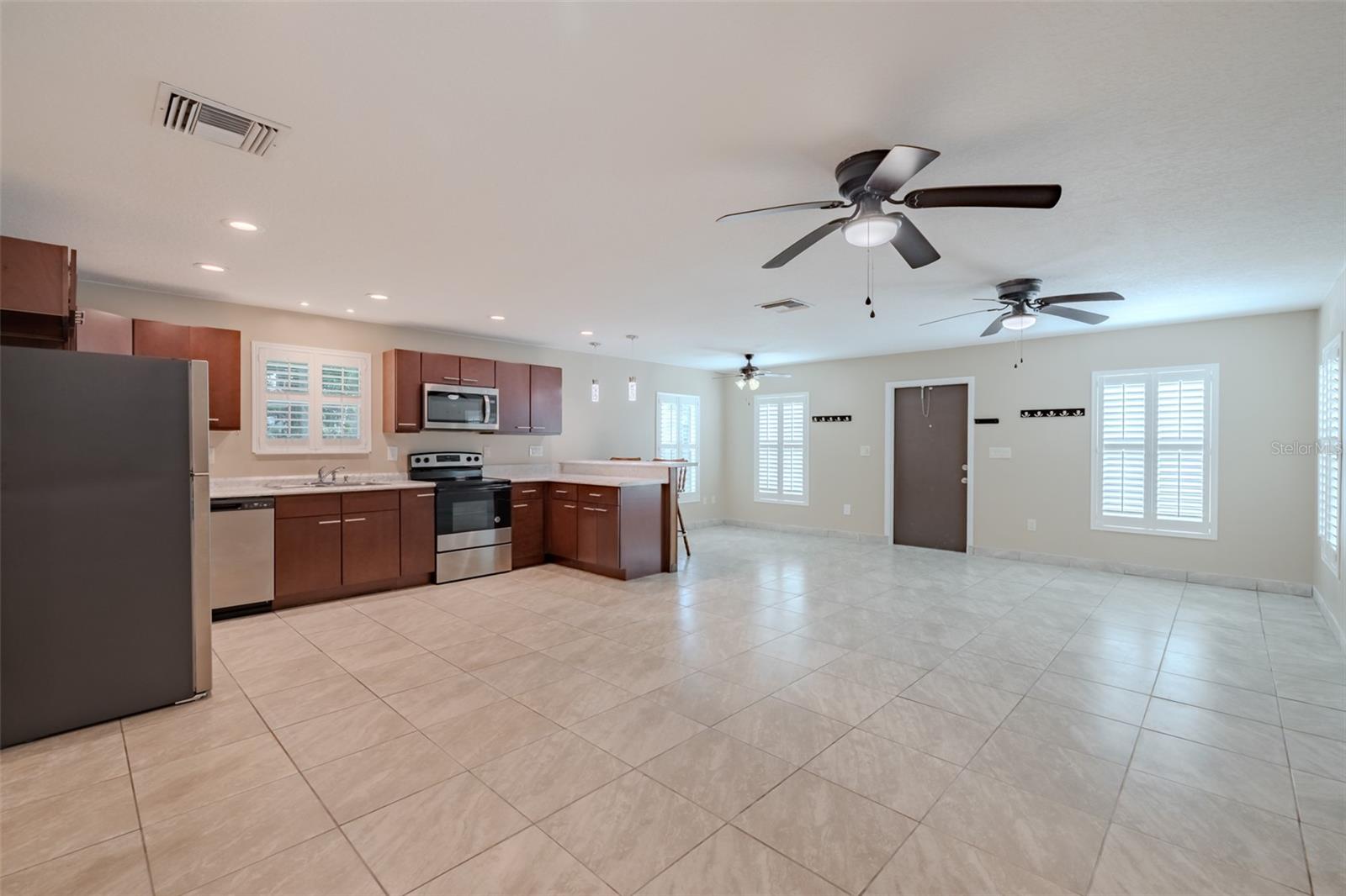 501 BRYAN ROAD, #B, Brandon, FL 33511