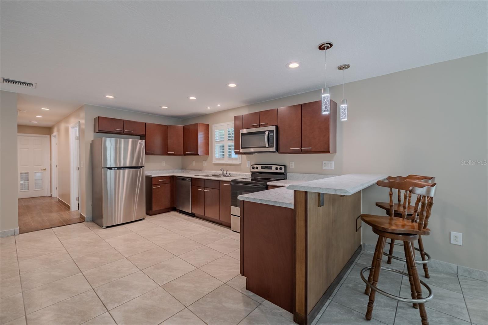 501 BRYAN ROAD, #B, Brandon, FL 33511