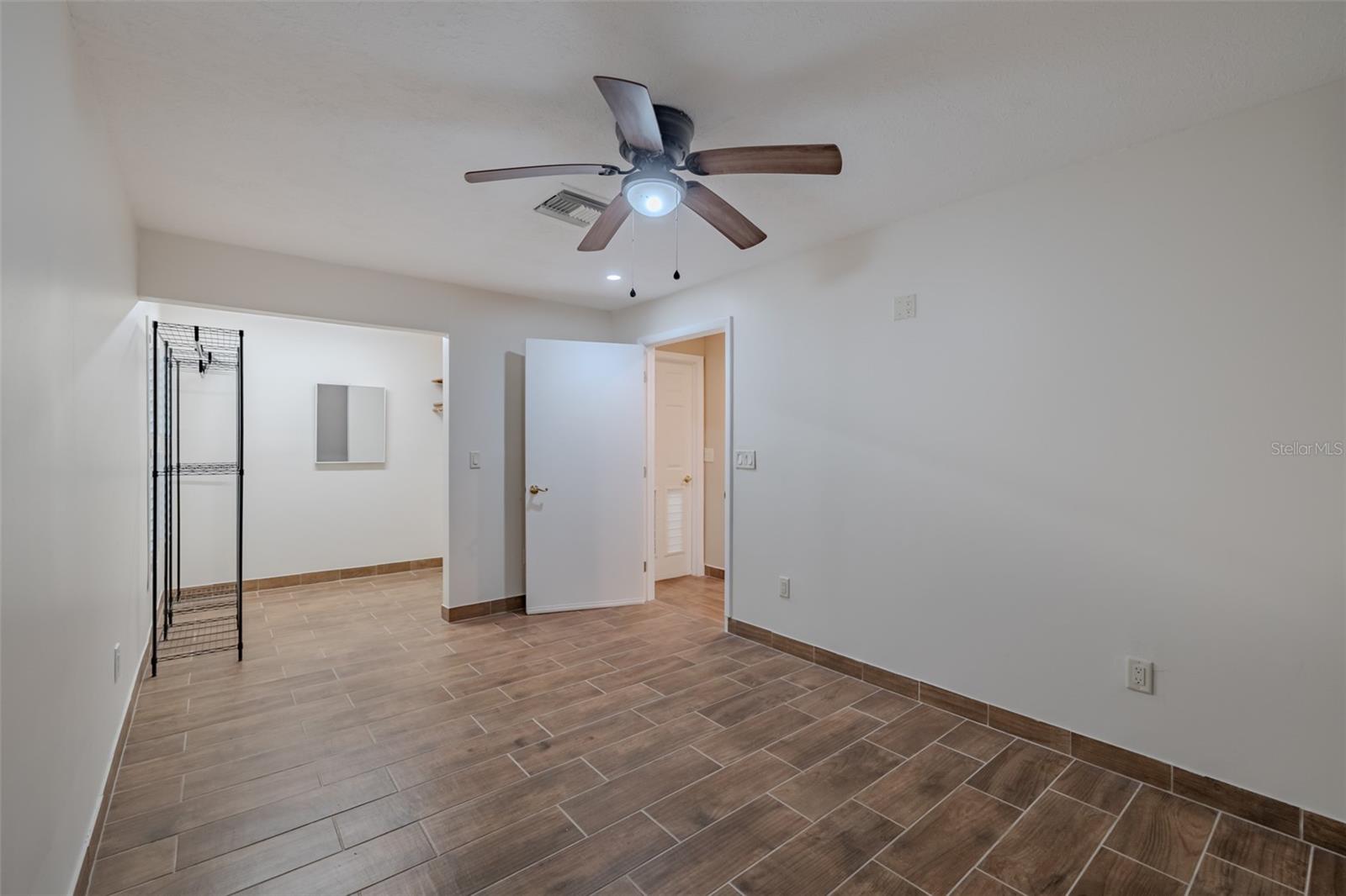 501 BRYAN ROAD, #B, Brandon, FL 33511