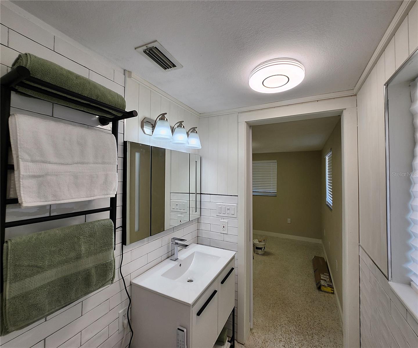 en suite bathroom