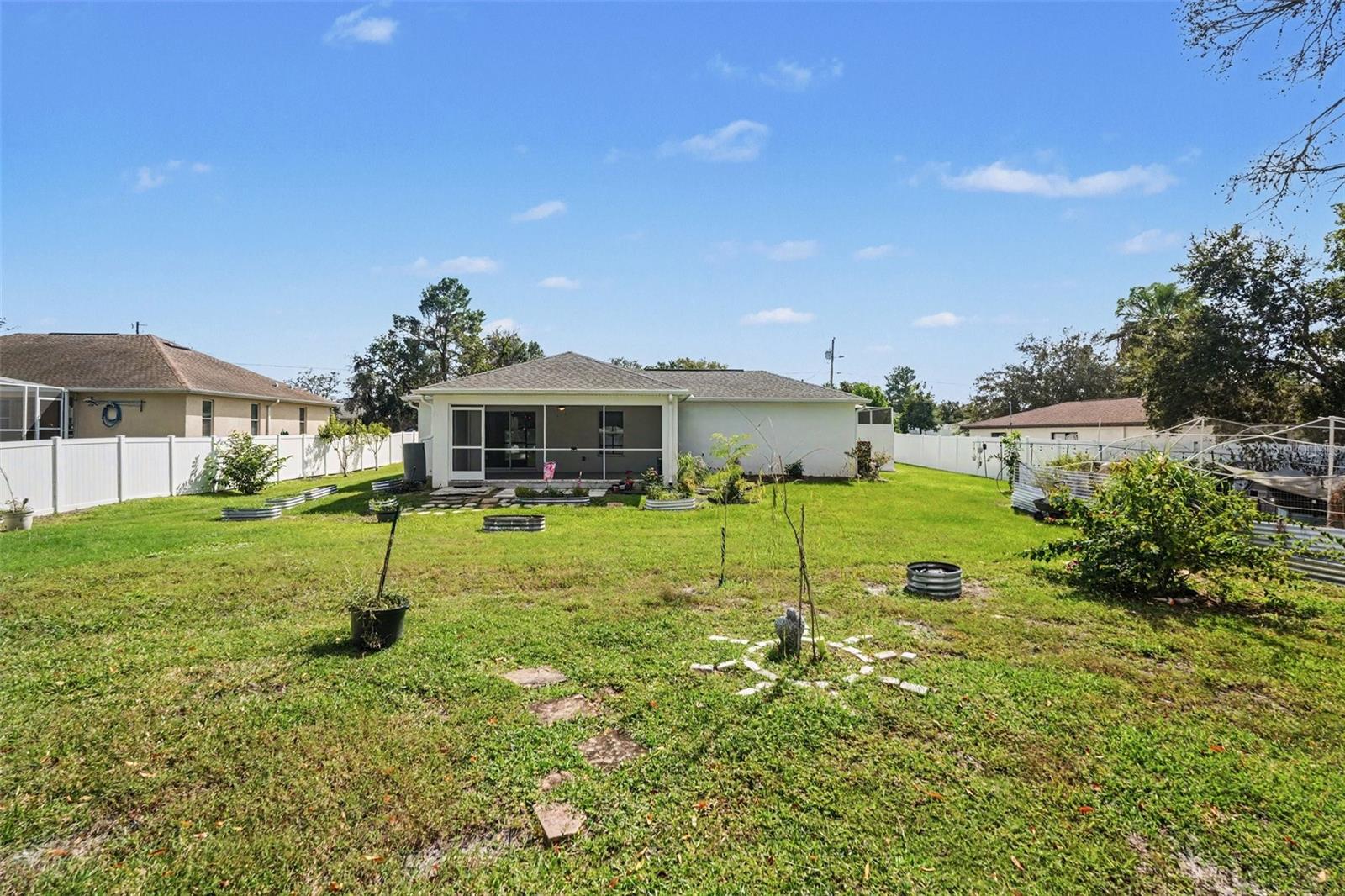 7451 BLACKBIRD AVENUE, Weeki Wachee, FL 34613