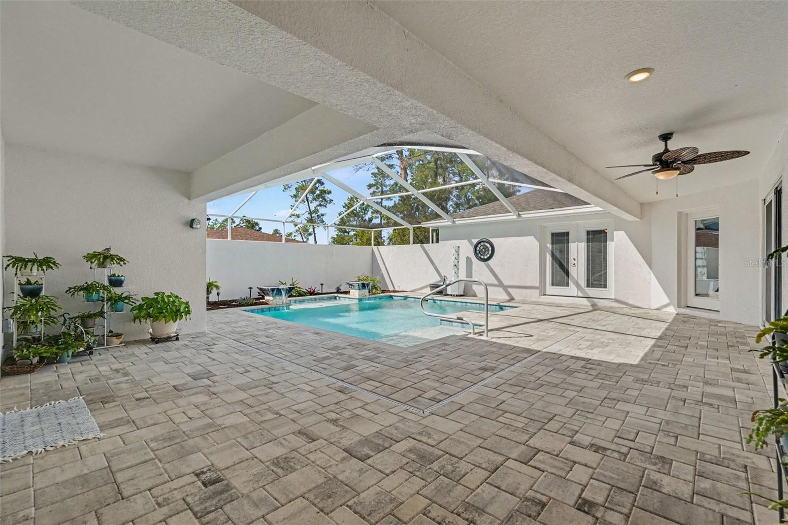 7451 BLACKBIRD AVENUE, Weeki Wachee, FL 34613