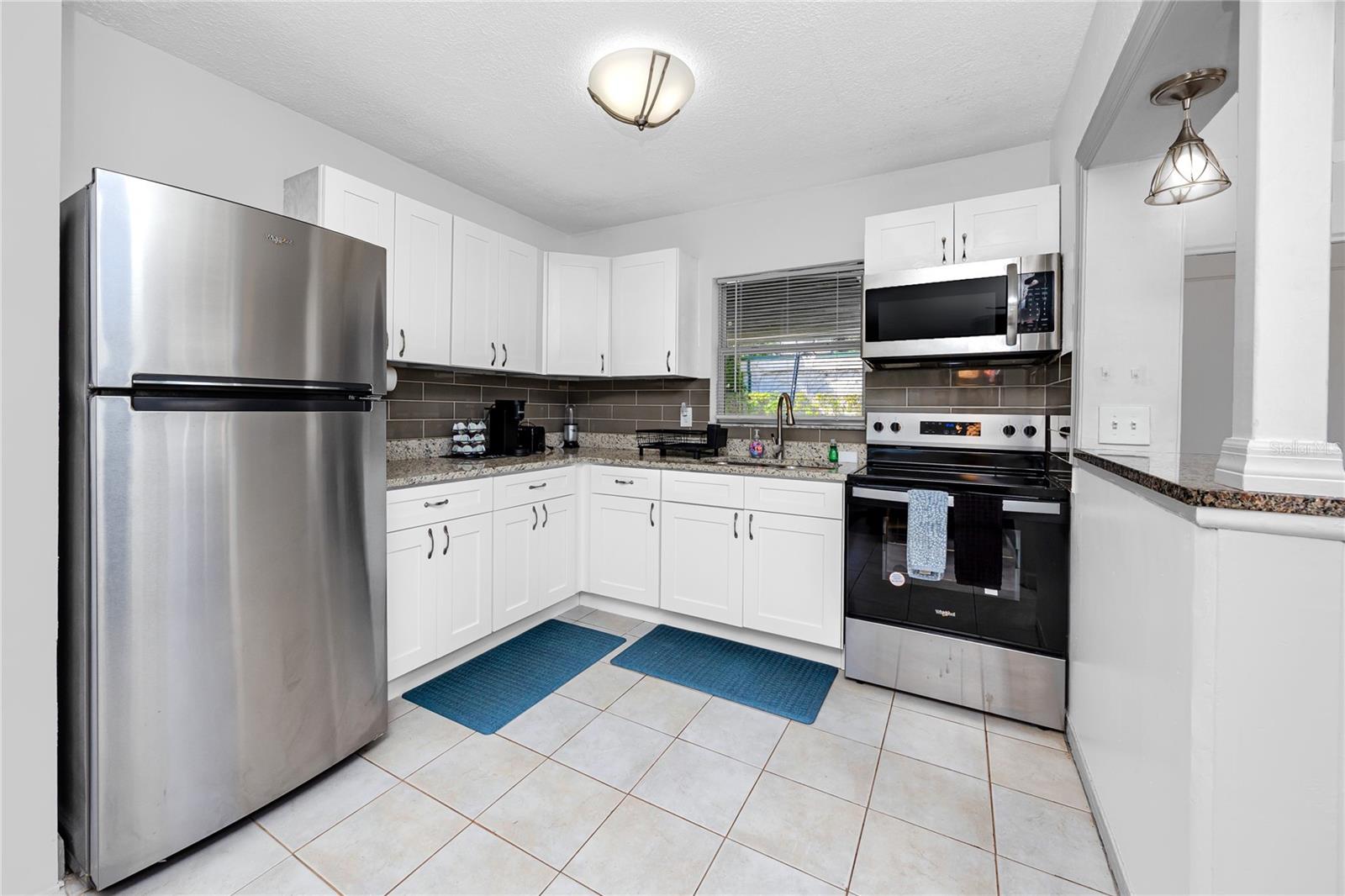 925 67TH STREET S, St Petersburg, FL 33707