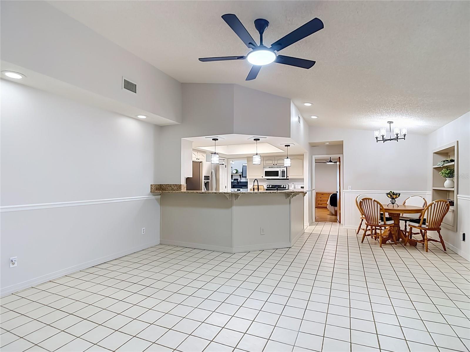 12920 N ALBANY AVENUE, Tampa, FL 33612