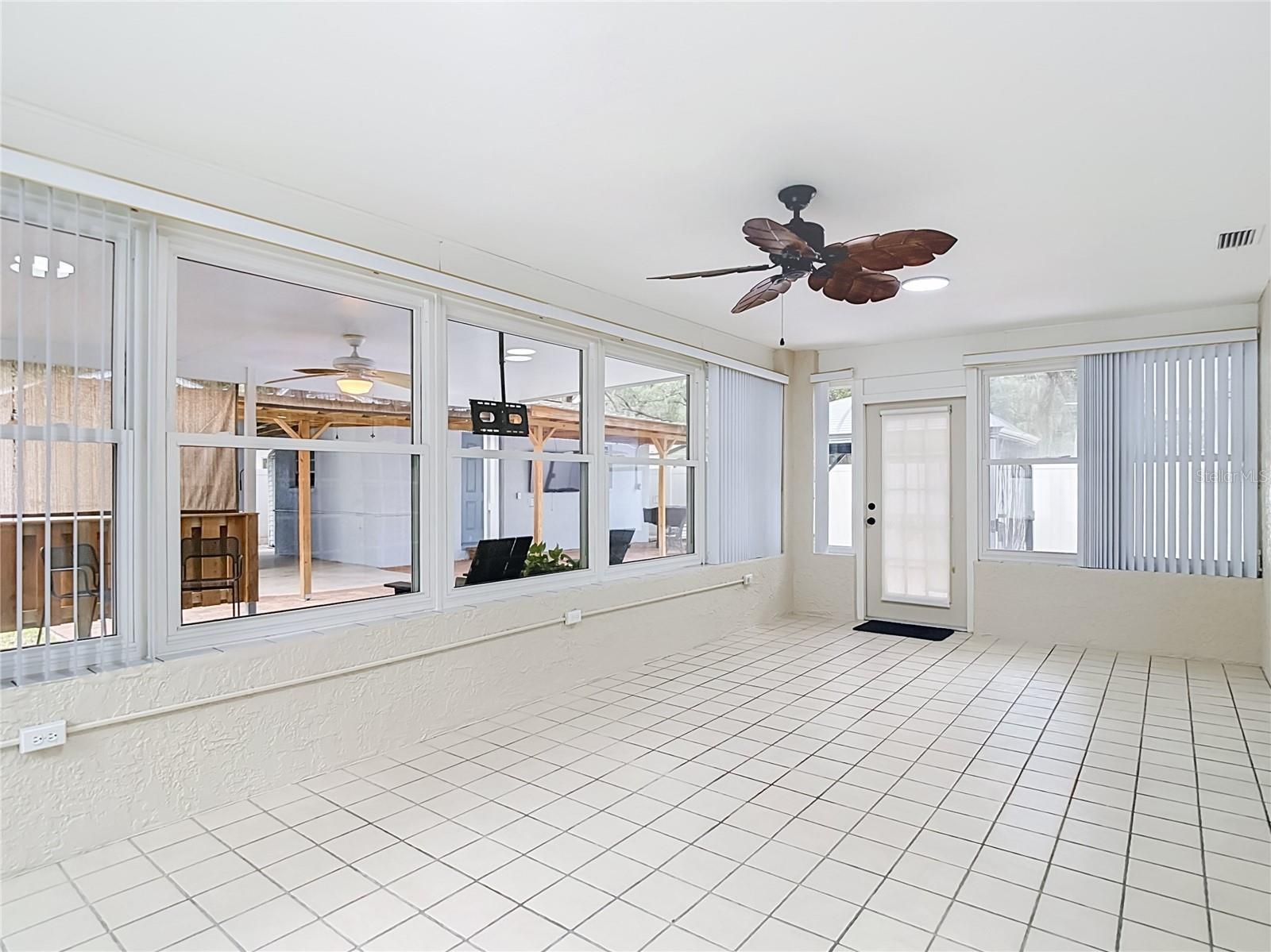 12920 N ALBANY AVENUE, Tampa, FL 33612