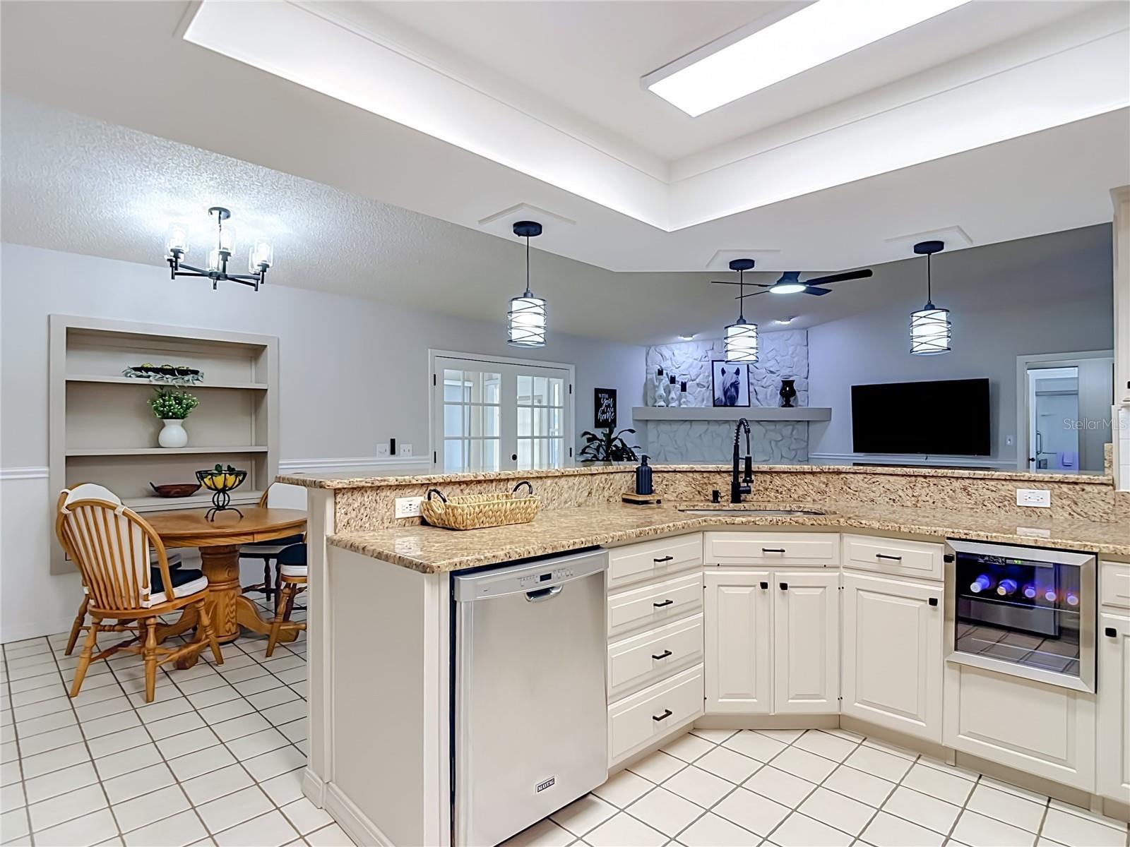 12920 N ALBANY AVENUE, Tampa, FL 33612