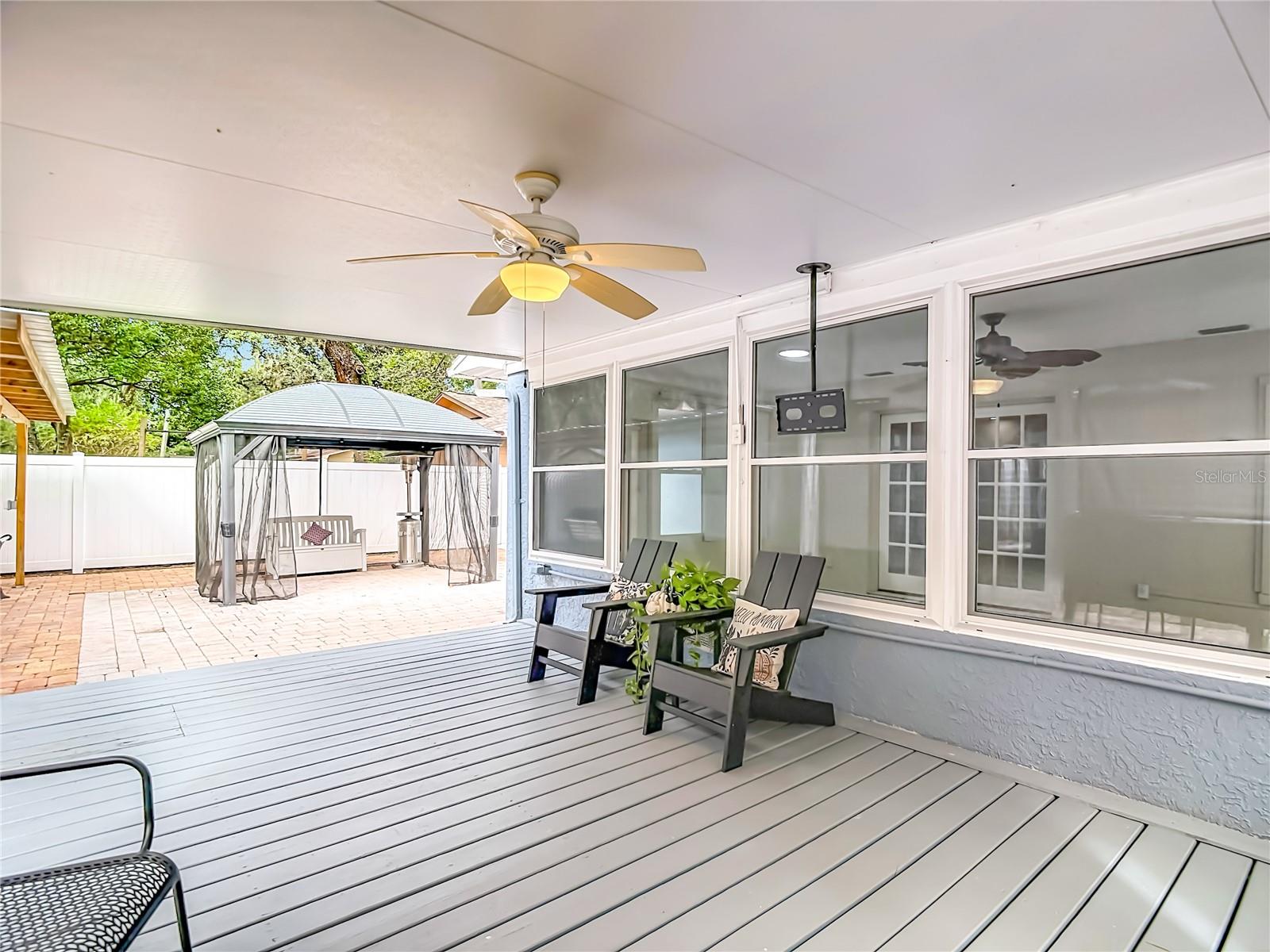 12920 N ALBANY AVENUE, Tampa, FL 33612