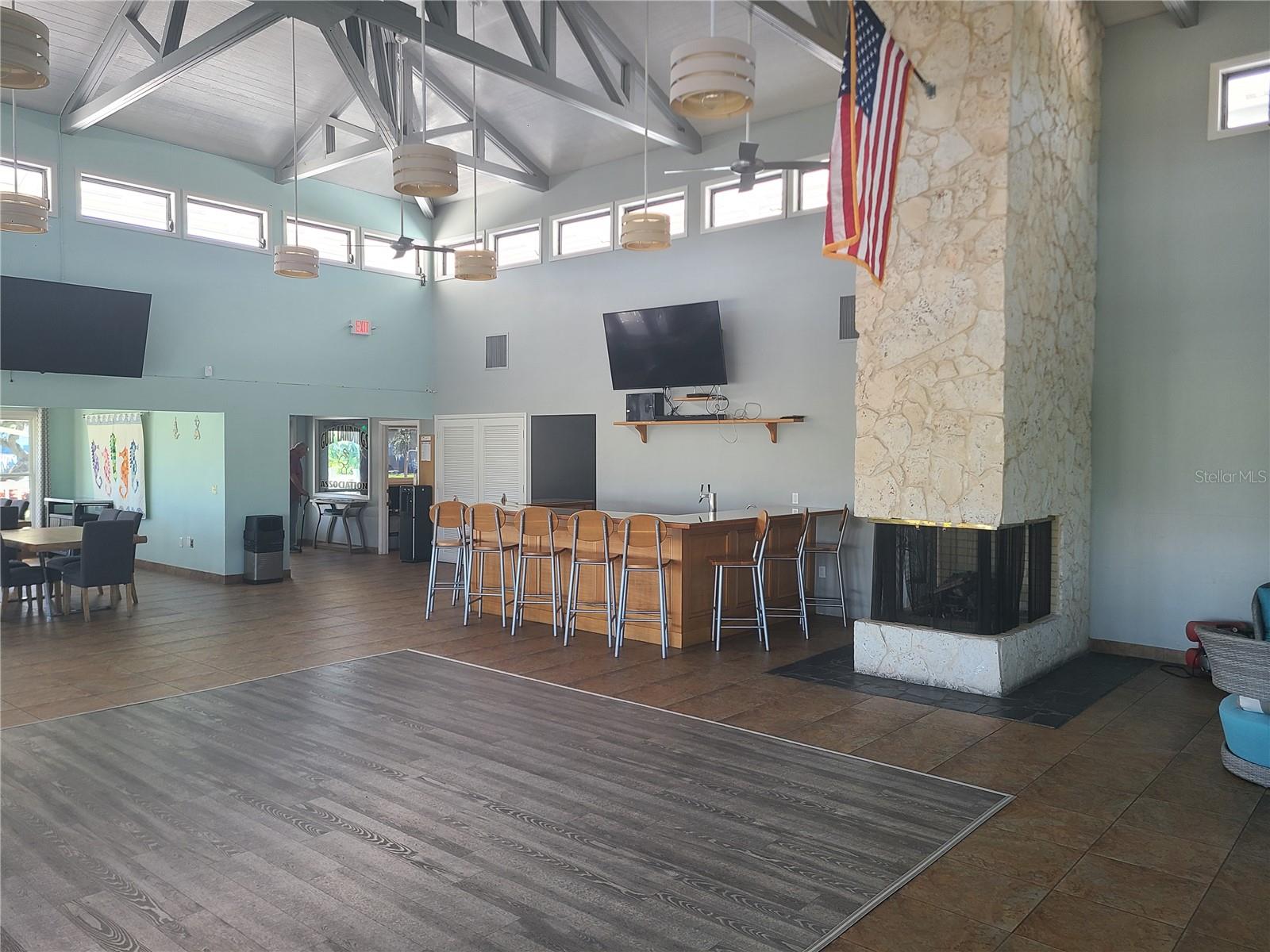 Clubhouse Entertainment Space