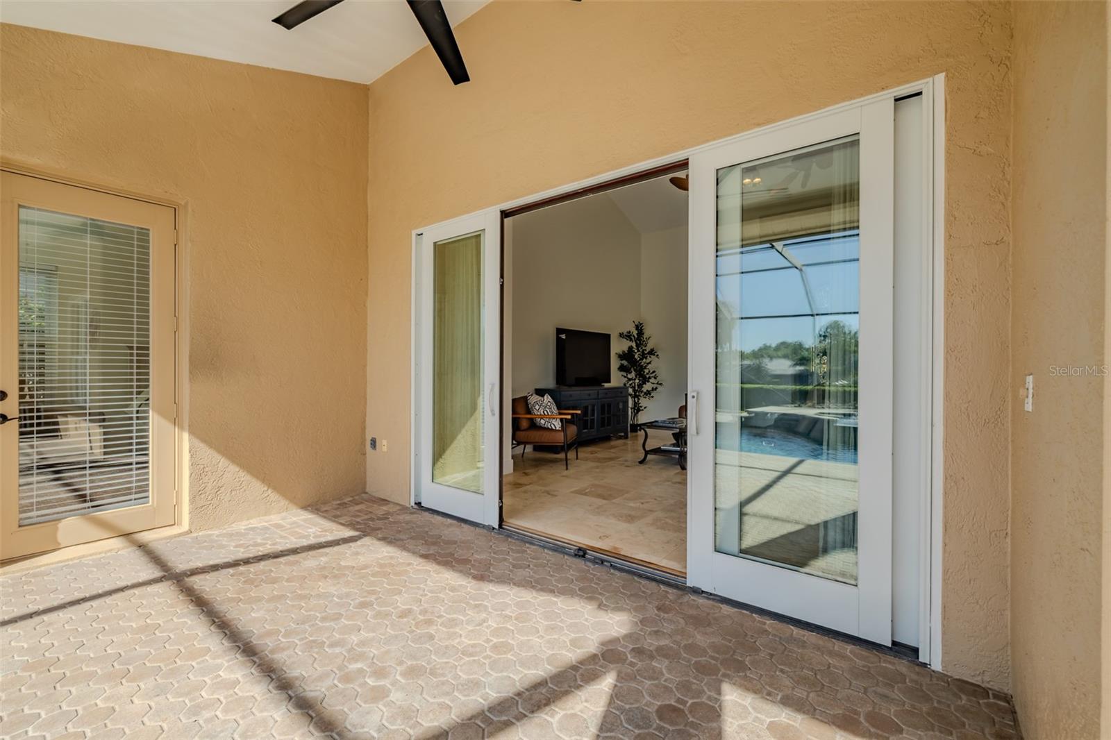 3406 CYPRESS LANDING DRIVE, Valrico, FL 33596