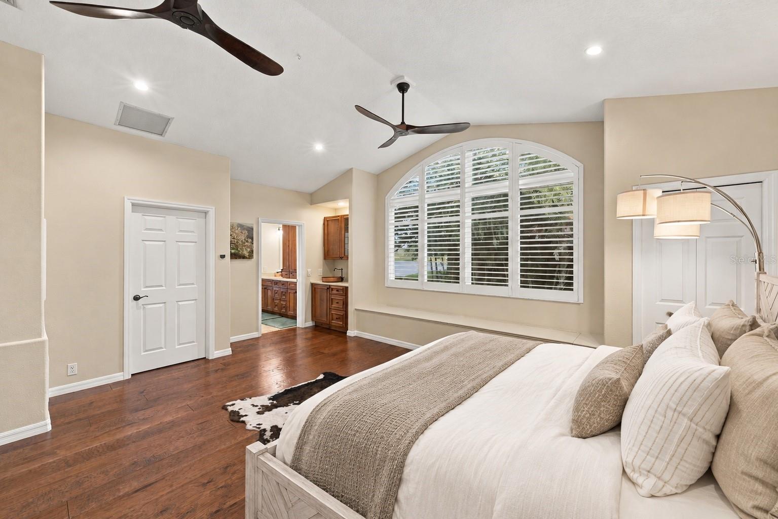 6835 PINDO BOULEVARD, Sarasota, FL 34241