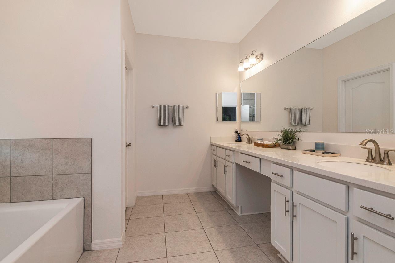 11297 BRAM BAY COURT, San Antonio, FL 33576