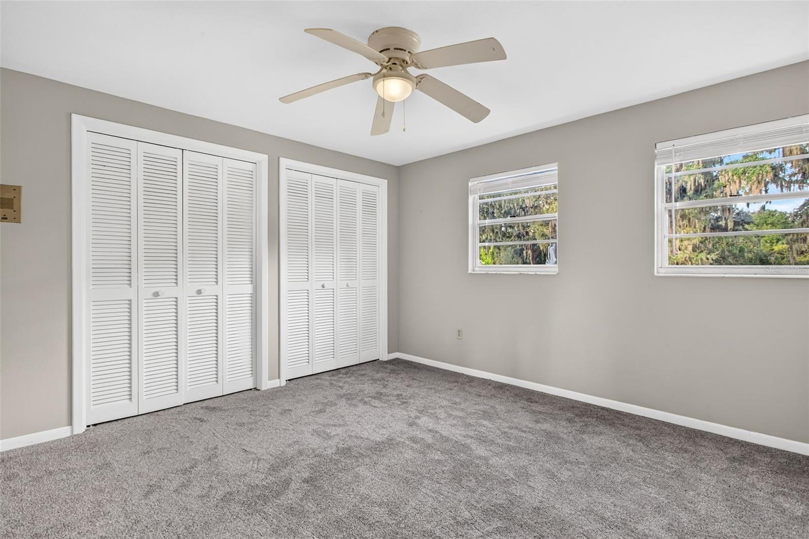 15300 LAKE IOLA ROAD, Dade City, FL 33523