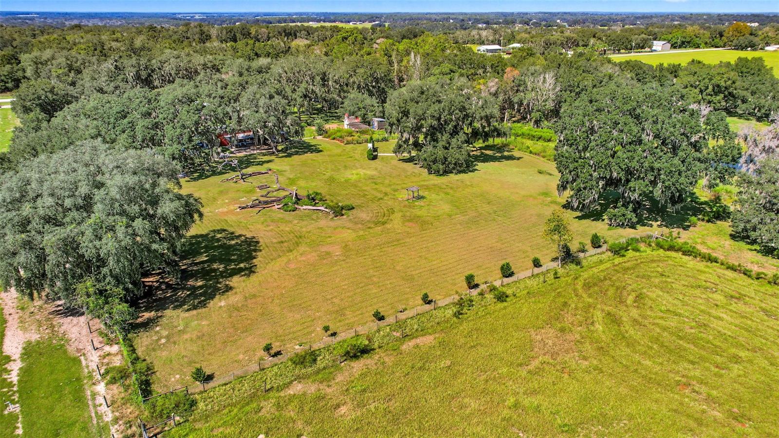 15300 LAKE IOLA ROAD, Dade City, FL 33523