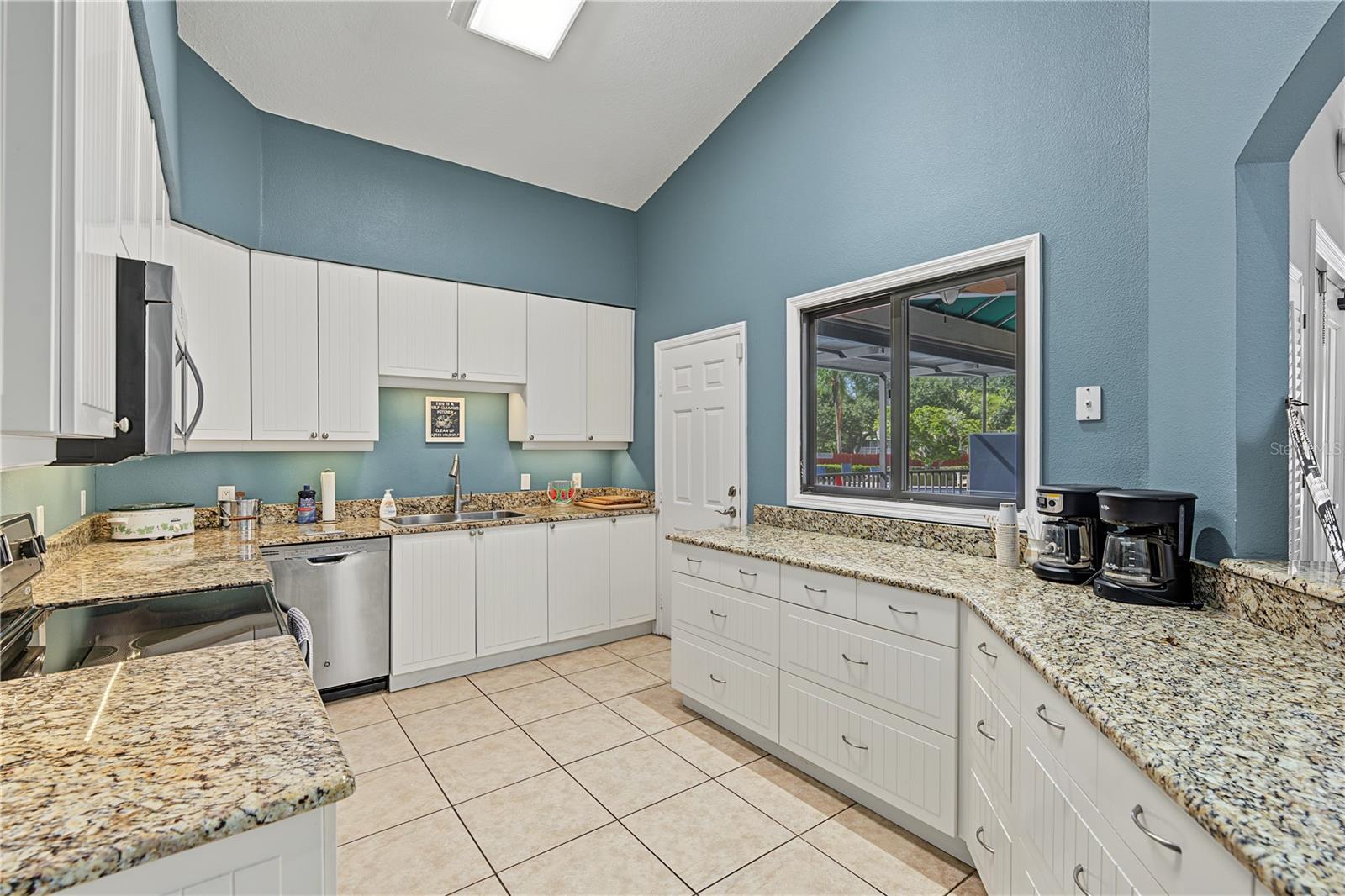 1206 S POINTE ALEXIS DRIVE, Tarpon Springs, FL 34689