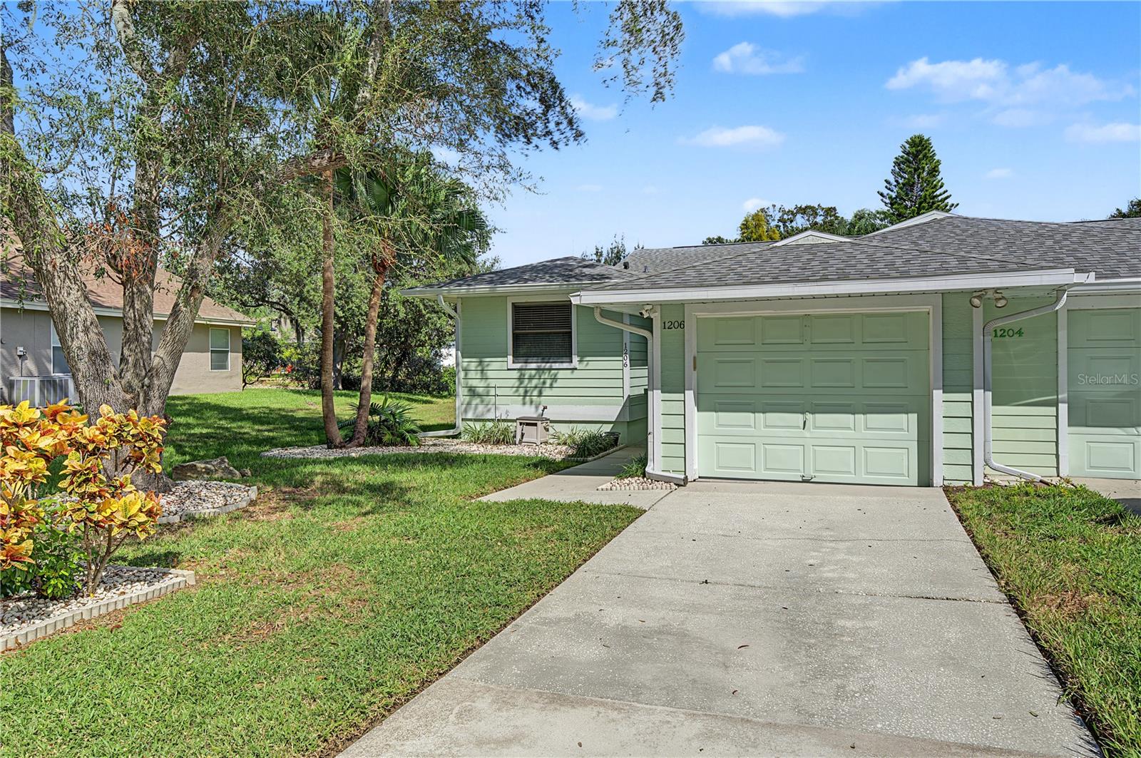 1206 S POINTE ALEXIS DRIVE, Tarpon Springs, FL 34689