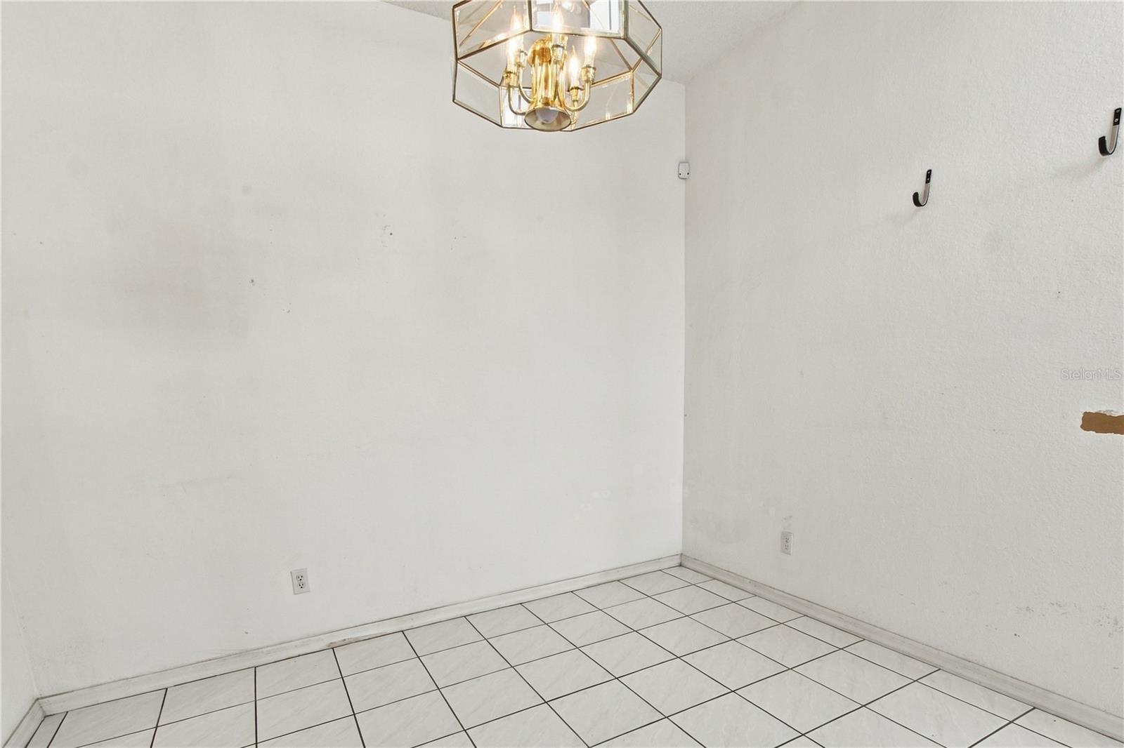 1050 STARKEY ROAD, #907, Largo, FL 33771
