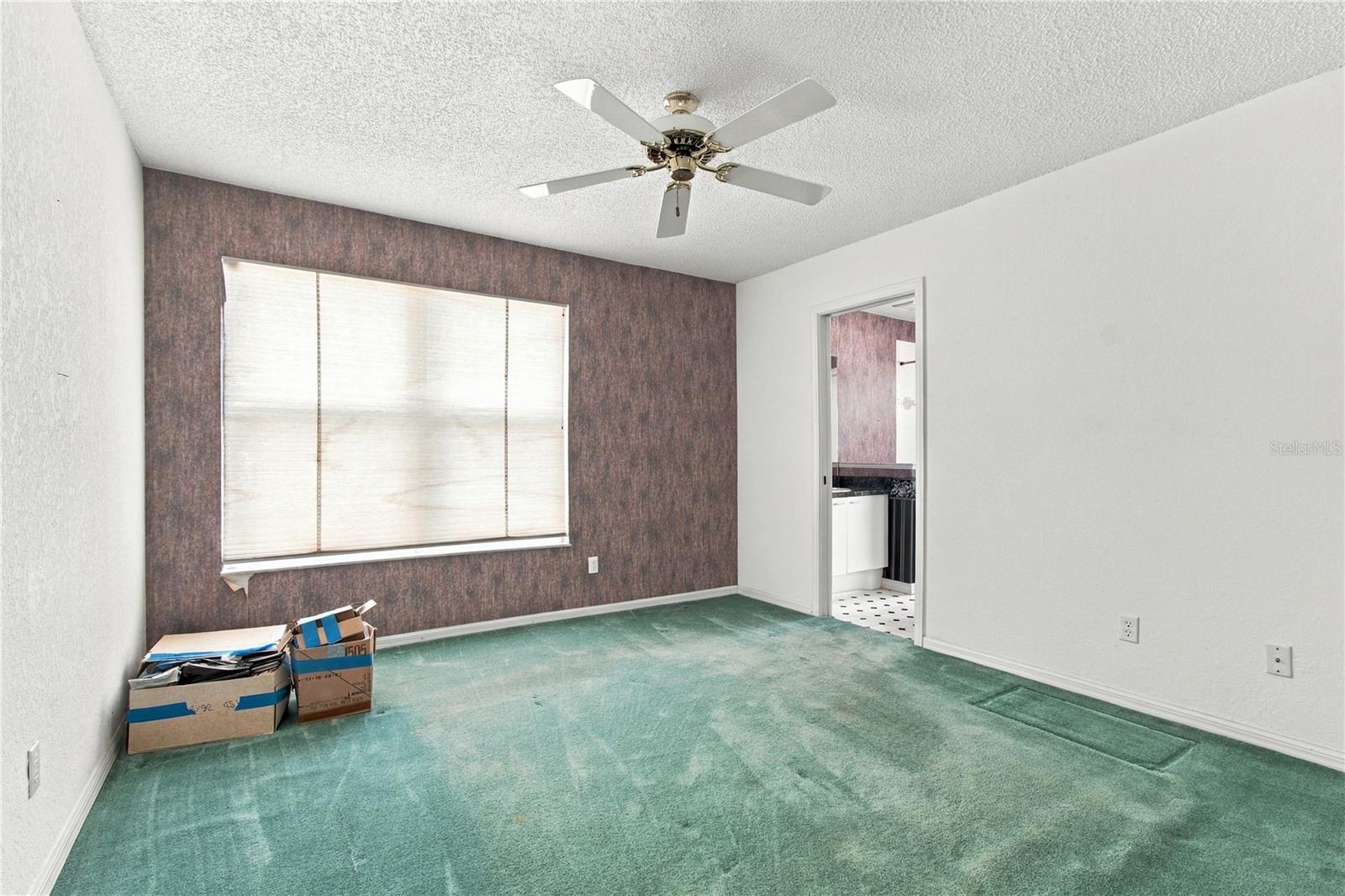1050 STARKEY ROAD, #907, Largo, FL 33771