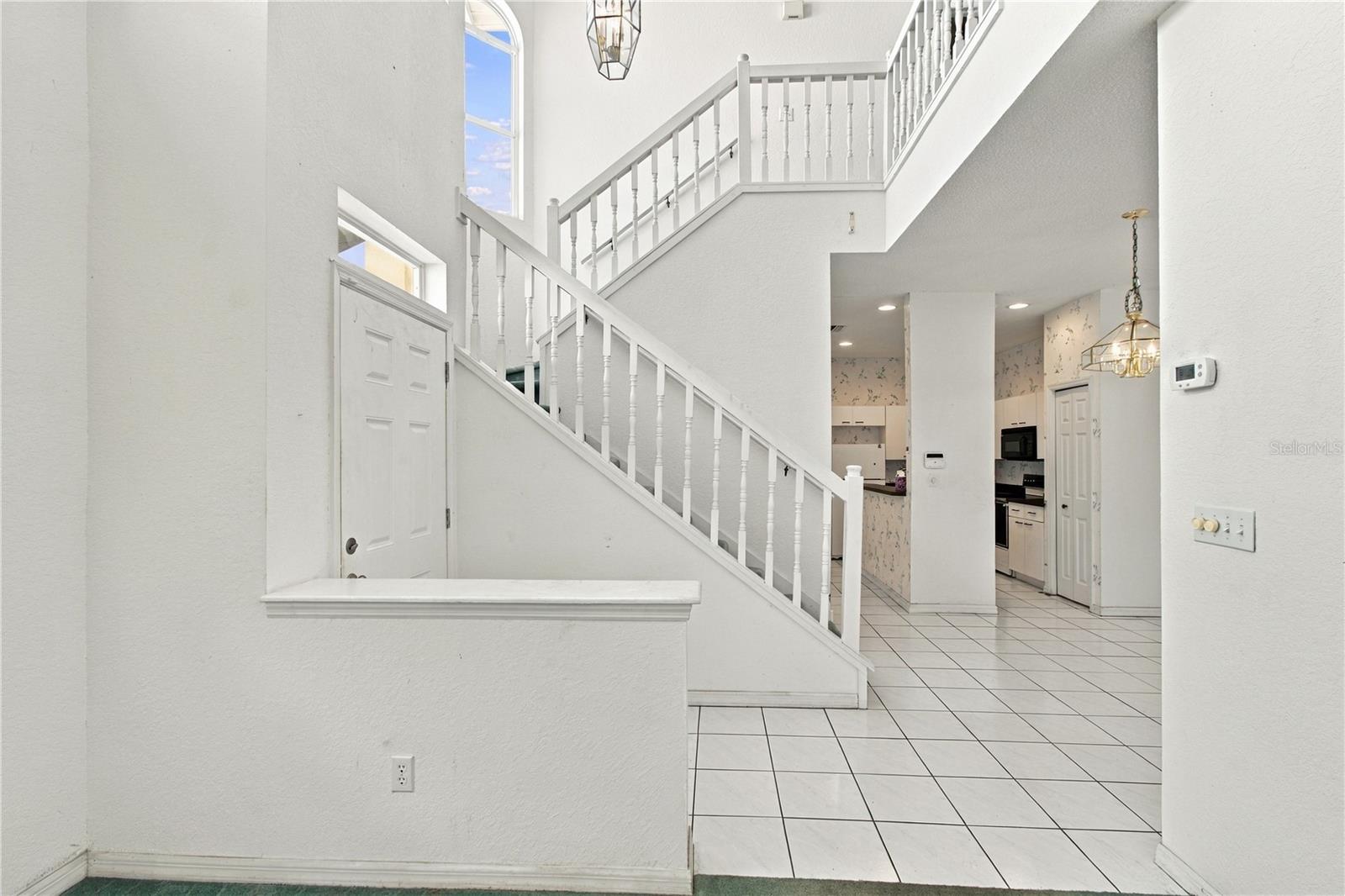 1050 STARKEY ROAD, #907, Largo, FL 33771
